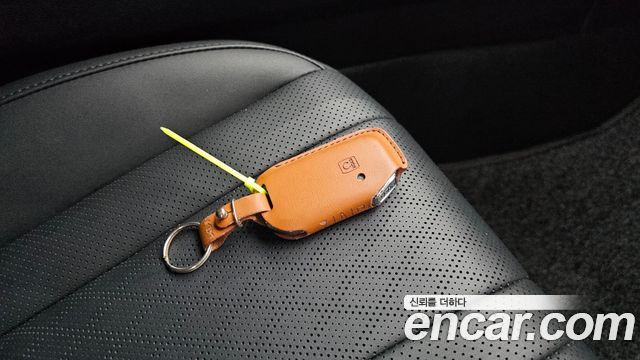 Kia K8 2023 — photo 31