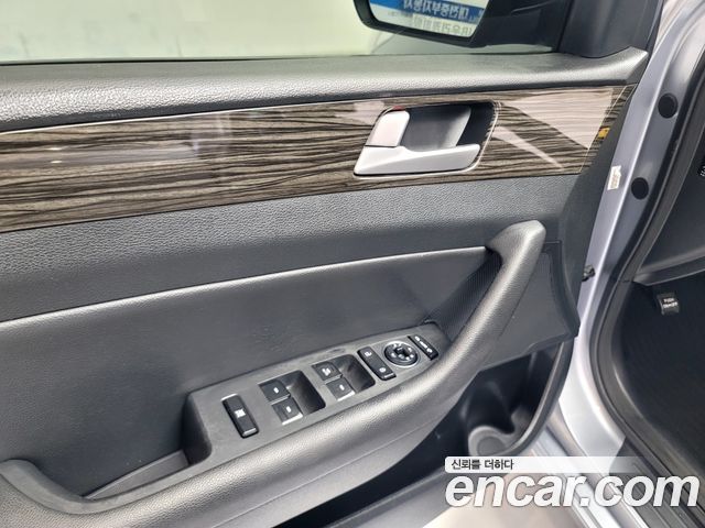 Hyundai Sonata 2015 — photo 12