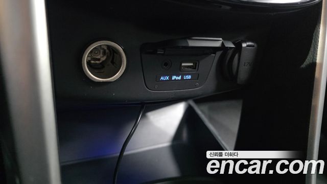 Hyundai i30 2016 — photo 27