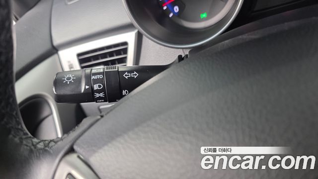 Hyundai i30 2016 — photo 29