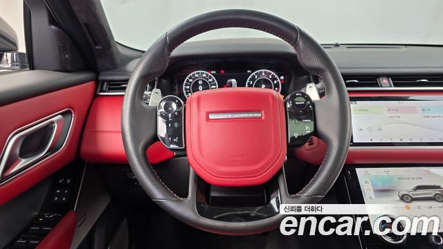 Land Rover Range Rover Velar 2019 — photo 18