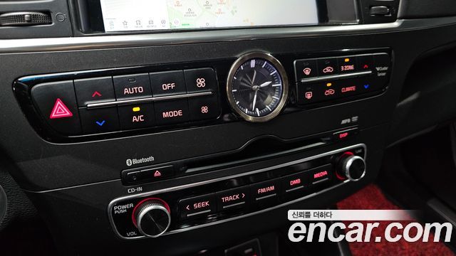 Kia K9 2014 — photo 25