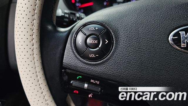 Kia K9 2014 — photo 28
