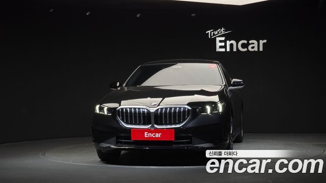 BMW 5-Series 2026 — photo 3