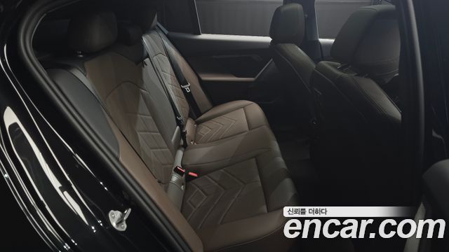 BMW 5-Series 2026 — photo 17