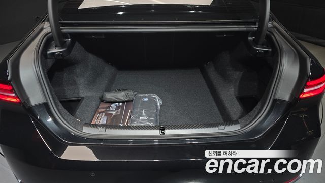 BMW 5-Series 2026 — photo 27