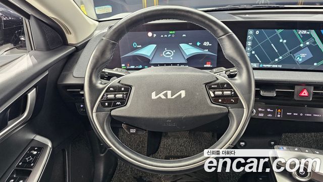 Kia EV6 2022 — photo 19
