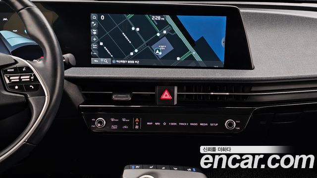 Kia EV6 2022 — photo 20