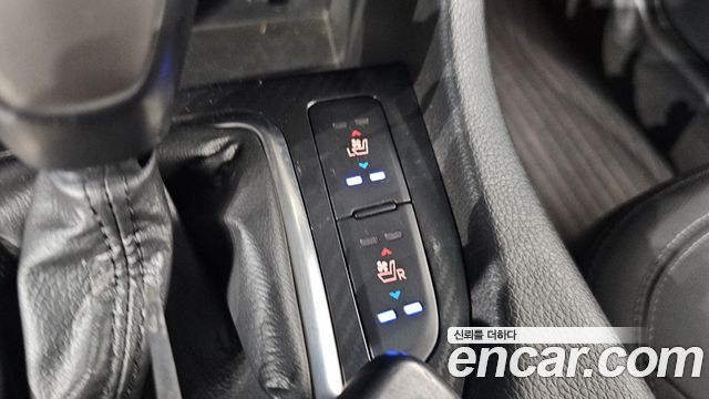 Kia K5 2013 — photo 21
