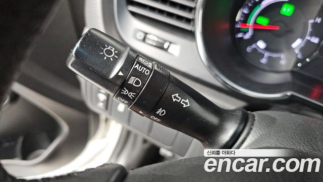 Kia K5 2013 — photo 30