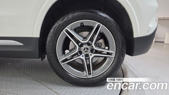Mercedes-Benz GLA-Class 2024 — photo 7
