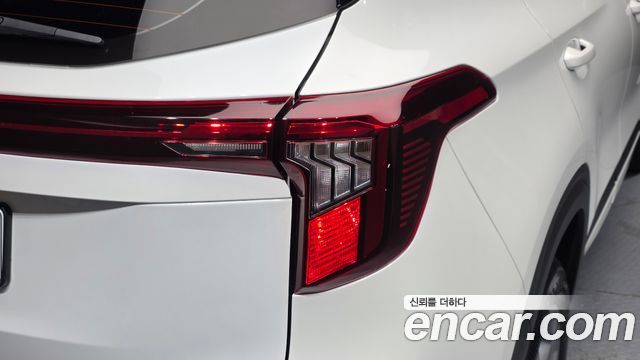 Kia Seltos 2025 — photo 9