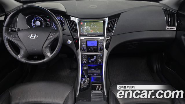 Hyundai Sonata 2010 — photo 7