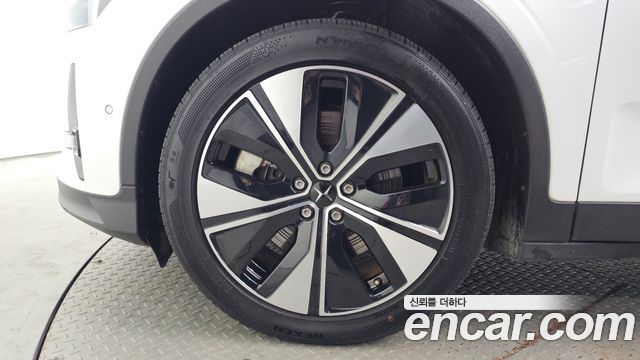 Polestar Polestar 2 2023 — photo 5