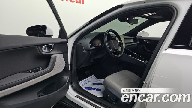 Polestar Polestar 2 2023 — photo 13