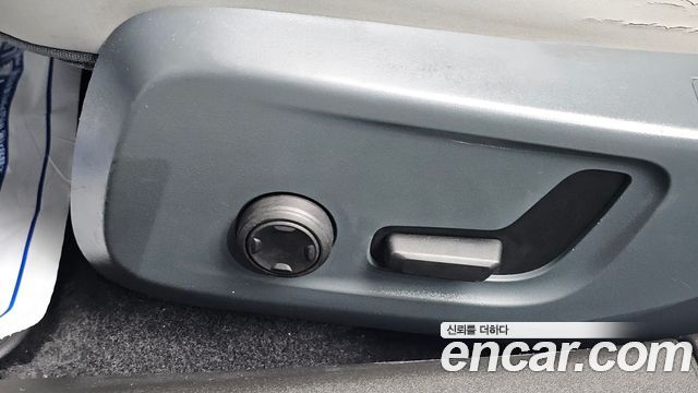 Polestar Polestar 2 2023 — photo 20