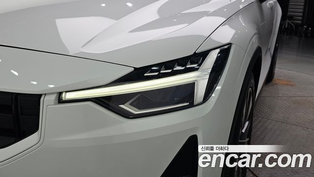 Polestar Polestar 2 2023 — photo 8