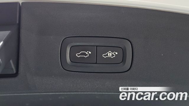 Polestar Polestar 2 2023 — photo 31