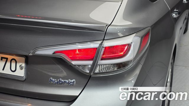 Hyundai Sonata 2017 — photo 9