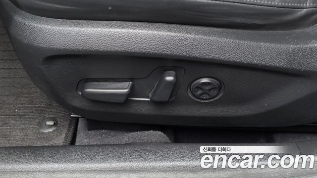 Hyundai Sonata 2017 — photo 31