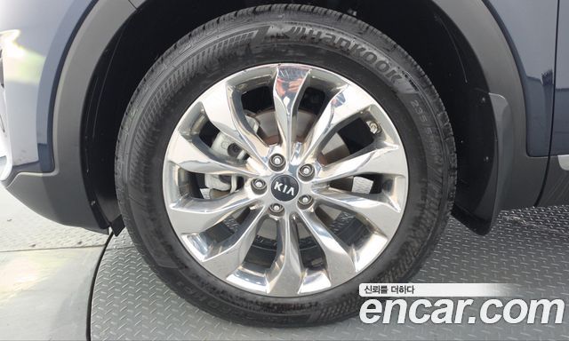 Kia Sorento 2018 — photo 5