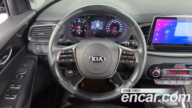 Kia Sorento 2018 — photo 19