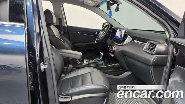 Kia Sorento 2018 — photo 16