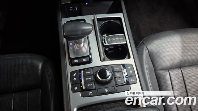 Genesis G80 2017 — photo 9