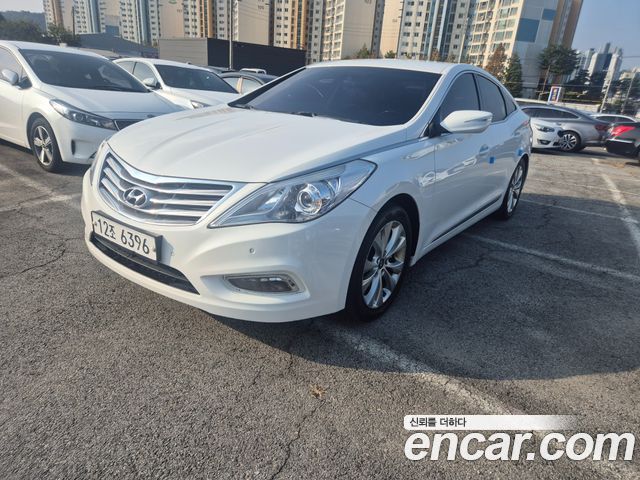 Hyundai Grandeur 2011 — photo 1