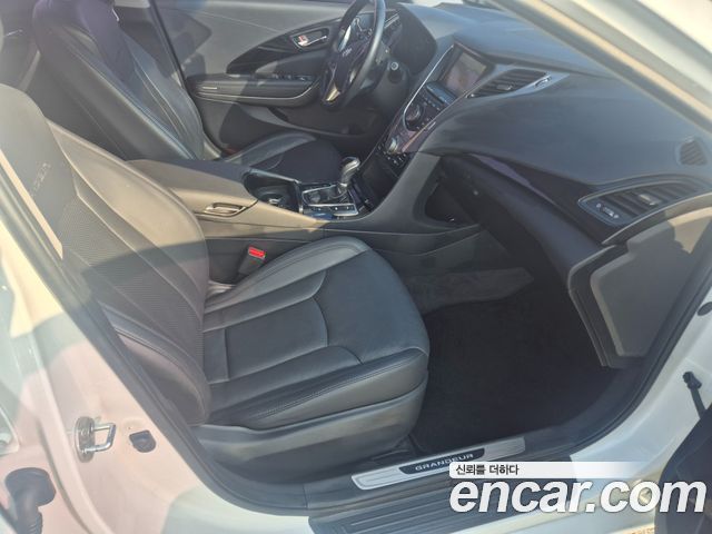 Hyundai Grandeur 2011 — photo 15