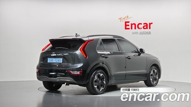 Kia Niro 2024 — photo 2