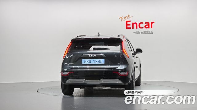 Kia Niro 2024 — photo 4