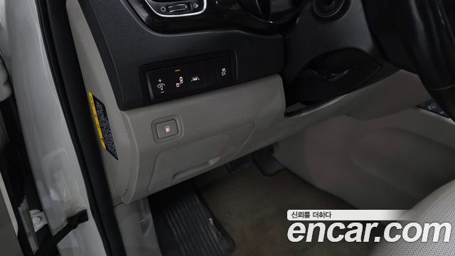 Kia Canival 2019 — photo 20