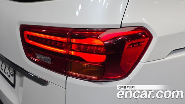 Kia Canival 2019 — photo 9