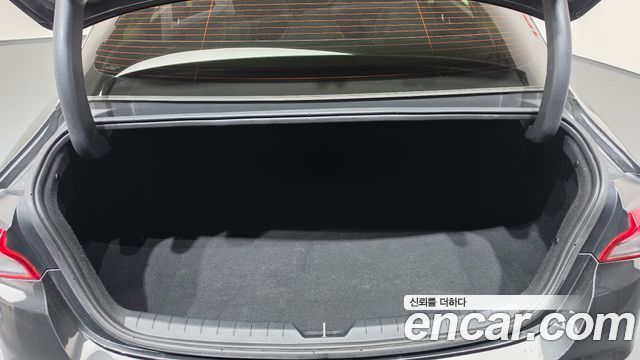 Kia K5 2023 — photo 16
