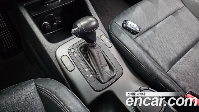 Kia K3 2014 — photo 12