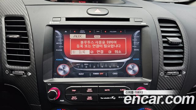 Kia K3 2014 — photo 22