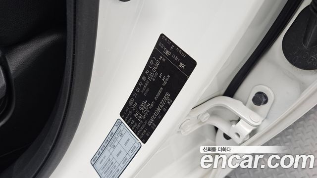 Kia K3 2014 — photo 30