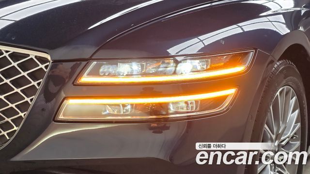 Genesis G80 2022 — photo 8