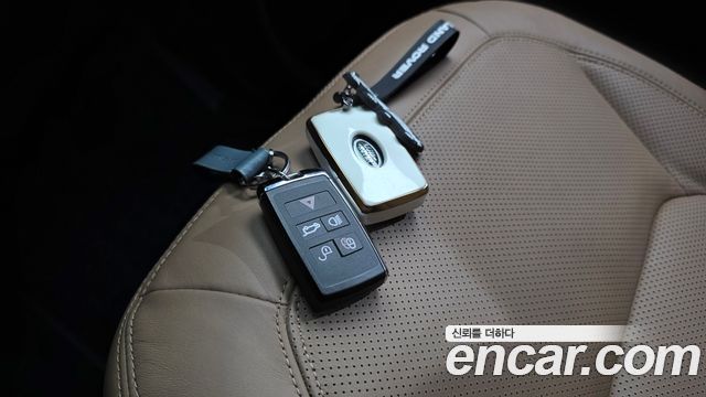 Land Rover Defender 2025 — photo 23