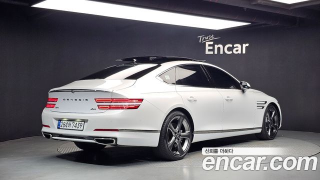 Genesis G80 2022 — photo 2
