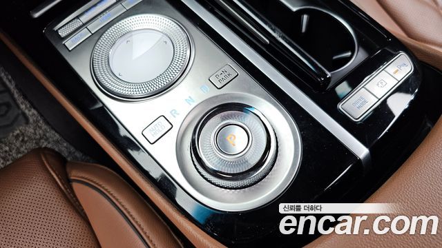 Genesis G80 2022 — photo 9