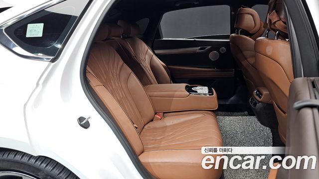 Genesis G80 2022 — photo 12