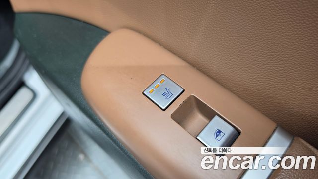 Hyundai Grandeur 2023 — photo 24
