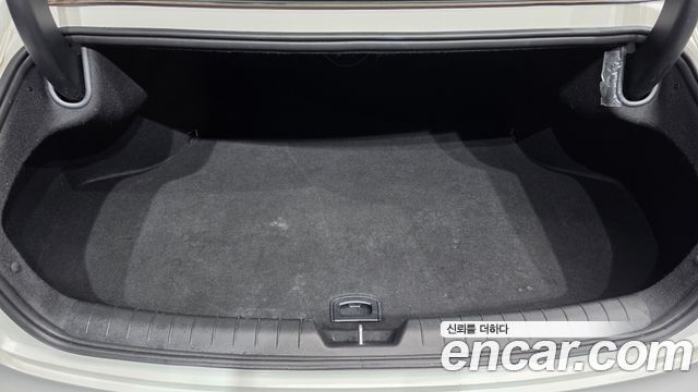 Hyundai Grandeur 2023 — photo 26