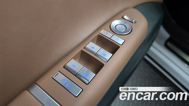 Hyundai Grandeur 2023 — photo 30