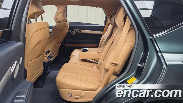 Genesis GV80 2023 — photo 18