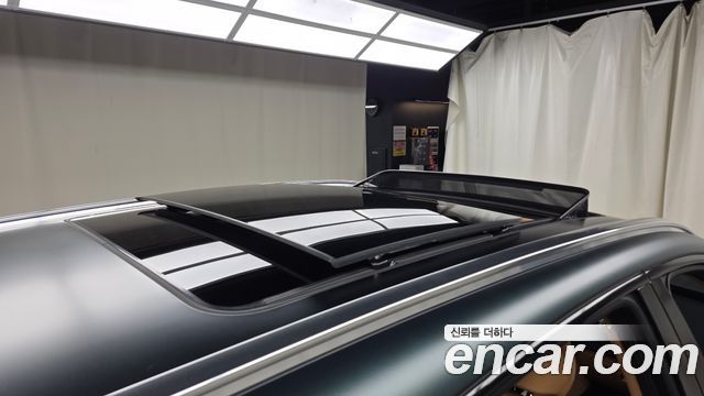 Genesis GV80 2023 — photo 25
