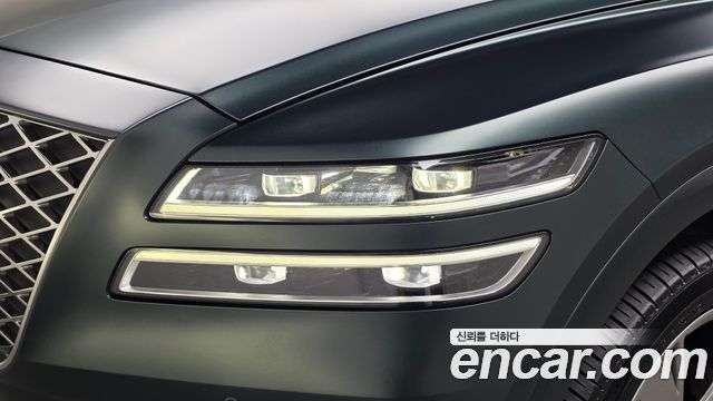 Genesis GV80 2023 — photo 8