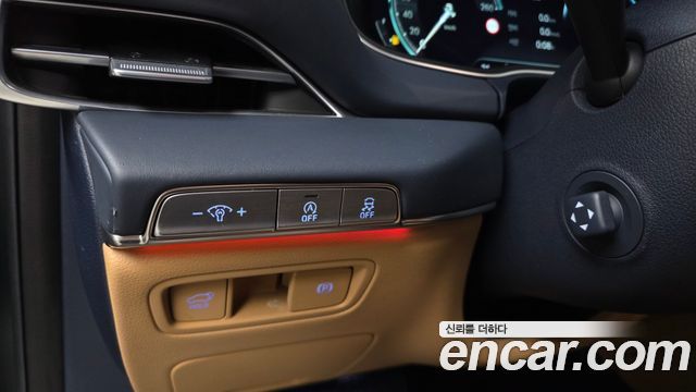 Genesis GV80 2023 — photo 28